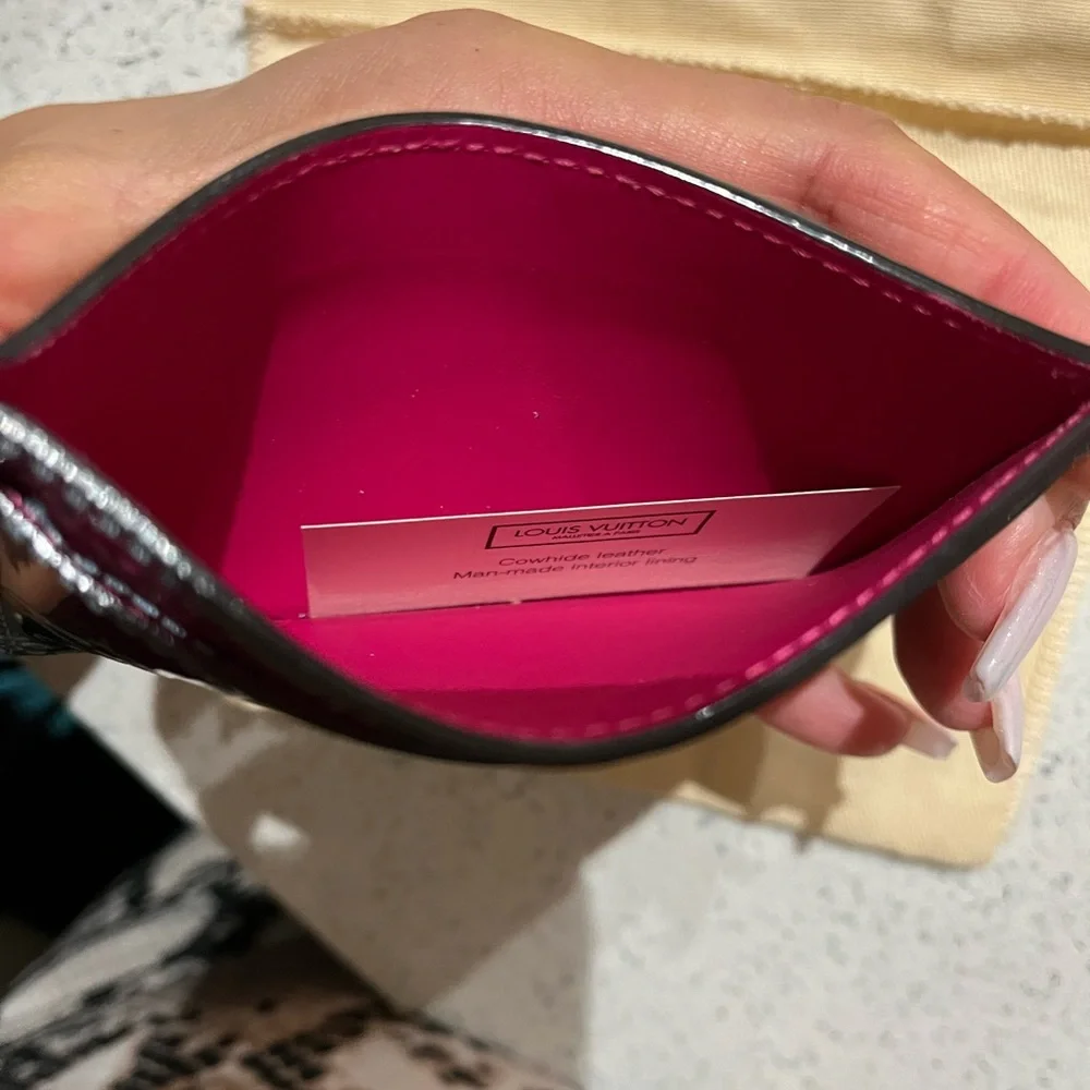 LouisVuitton Metallic Vernis Card Holder Blue Pink - Picture 5 of 5